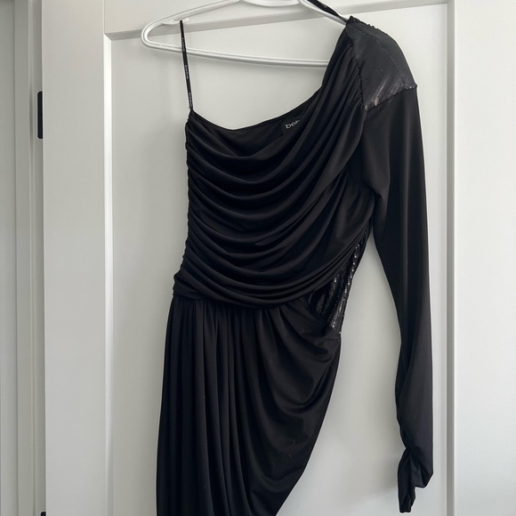 Black One Shoulder Dress - Picture 2 of 4
